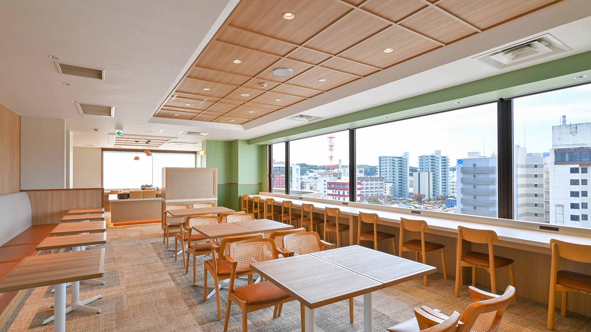 ラウンジ