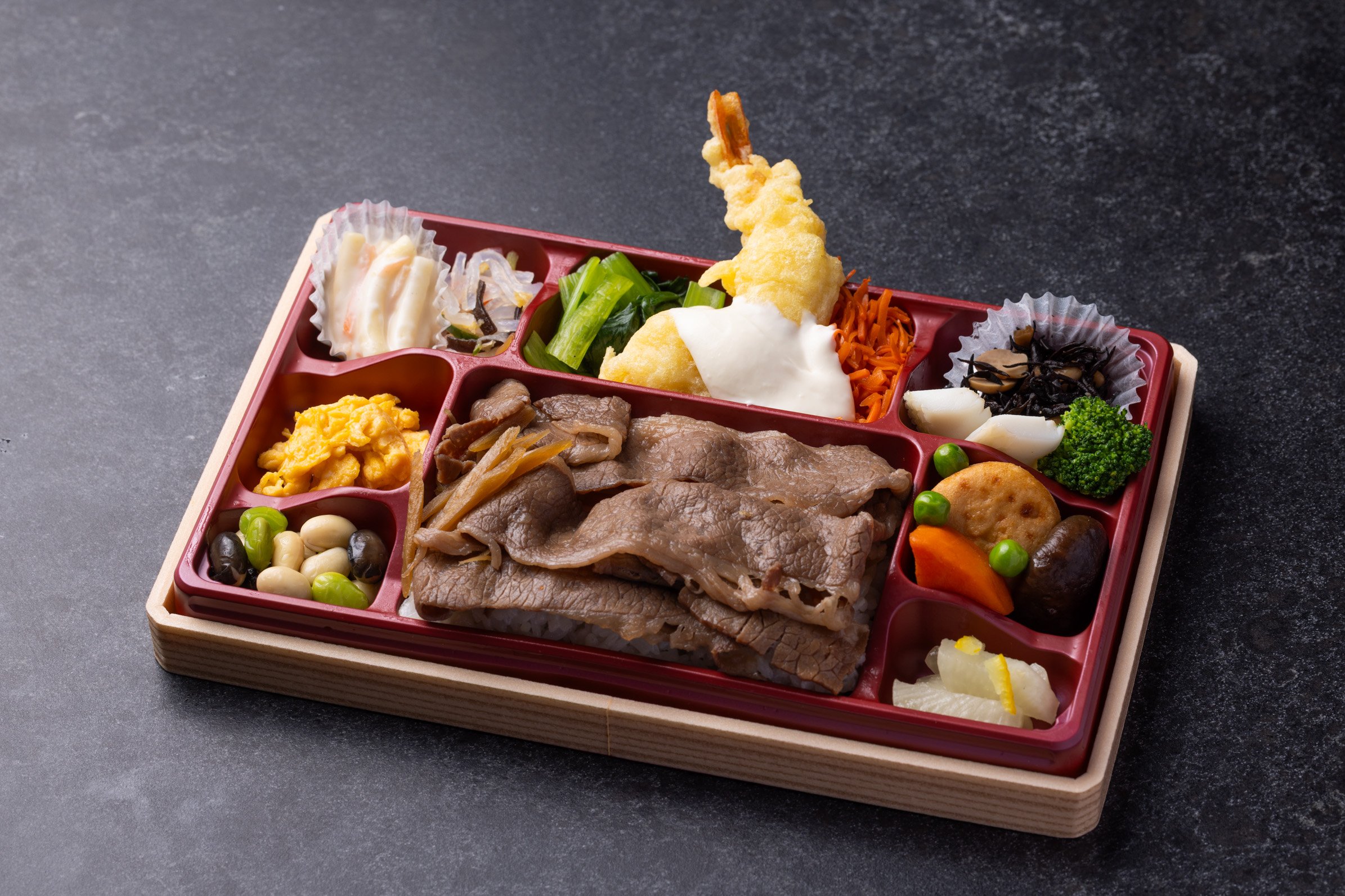 7月1日より　牛めし弁当のご案内　